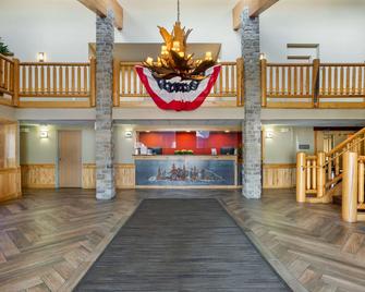 Best Western Plus Mccall Lodge & Suites - McCall - Front desk