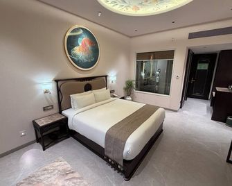 De Lush Pune - Pune