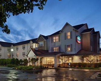 TownePlace Suites by Marriott Cleveland Streetsboro - Streetsboro - Gebouw