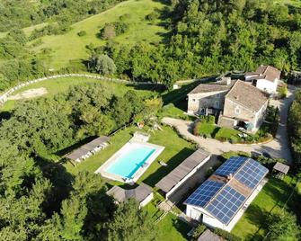 Cottage Arcobaleno detached farmhouse with big private garden and shared pool - Pergine Valdarno - Piscina