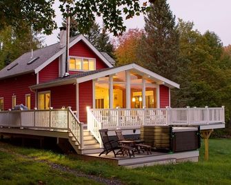 Idyllic Mountain Home on 20 Acres of Private Land - Prattsville - Edificio