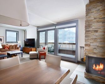 The Gant - Aspen - Living room