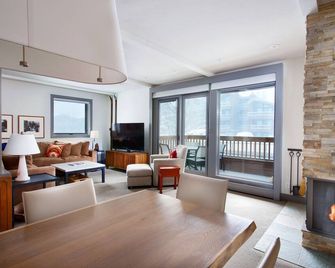 ذا جانت - آسبن - اسبين - غرفة معيشة