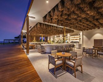 ريكسوس بارك بيليك - ذا لاند أوف ليجيندز أسيس - بيليك - بار