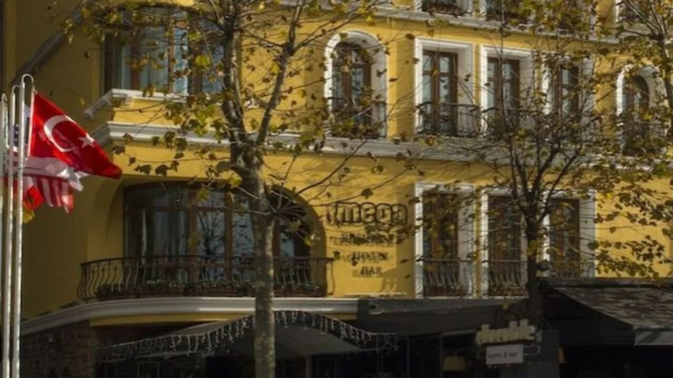 Mega Residence Hotel