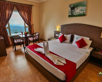 Misty Mountain Resort - מונאר - חדר שינה