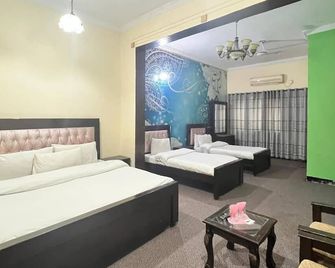 White Rose Guest House - Rawalpindi - Bedroom