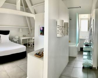 وايت 1921 سانت-تروبيز - سان-تروبيه - غرفة نوم