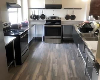 Downtown Berkeley Ymca Hotel And Residence - Берклі - Кухня