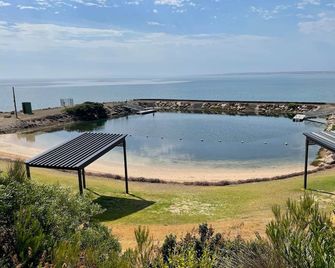 Jack's Tidal Pool Shack Kingscote - Kingscote