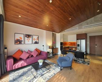 Orchid Boutique Hotel & Apartment - Ho Chi Minh City - Living room