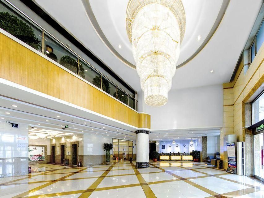 Yourong Hotel (Harbin Convention and Exhibition Center Longta Branch) - هاربين - ردهة