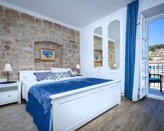 Villa Riva - Jelsa - Habitación