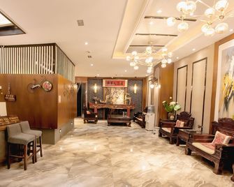 Shepherd Boutique Hotel - ליז'יאנג - לובי