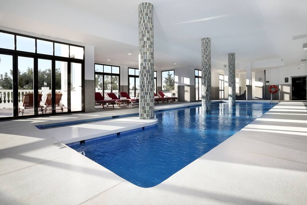 منتجع ماكدونالد لا إرميتا