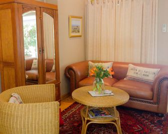 Adley House - Oudtshoorn - Sala de estar
