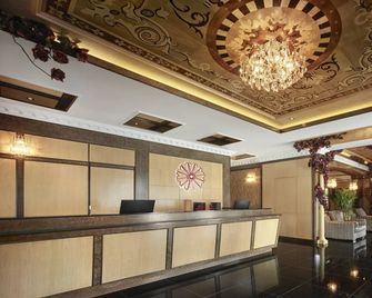 Seriental Hotel - Tanjung Tokong - Recepción