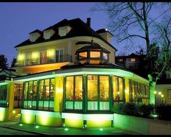 Parkhotel Neubauer - Neudörfl - Gebäude