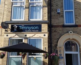 The Tennyson - Bridlington - Building