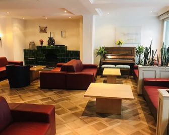 Parkhotel Bellevue - Lenk - Lounge