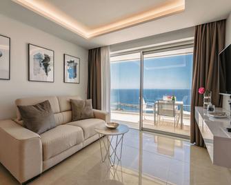 Grand Horizon Luxury Boutique Apartments - Mogán - Pokój dzienny