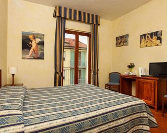 Hotel Bologna - Florència - Habitació