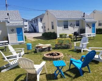Little Miss Cottages - Studio - 11 - Old Orchard Beach - Veranda