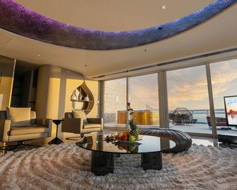 The ART Hotel & Resort - Muharraq - Sala de estar