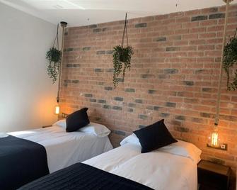 Hotel Riojano - Humanes de Madrid - Habitación