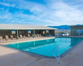 Stovepipe Wells Village - Furnace Creek - Alberca