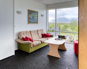 Brunnholl Country Guesthouse - Hofn - Wohnzimmer