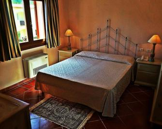 Hotel Monti Di Mola - Arzachena