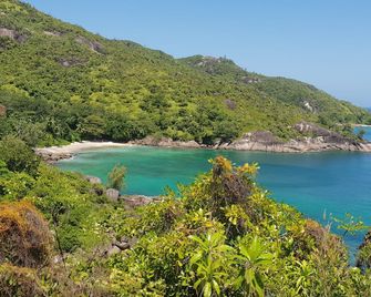 Voilà Beau Vallon - Victoria