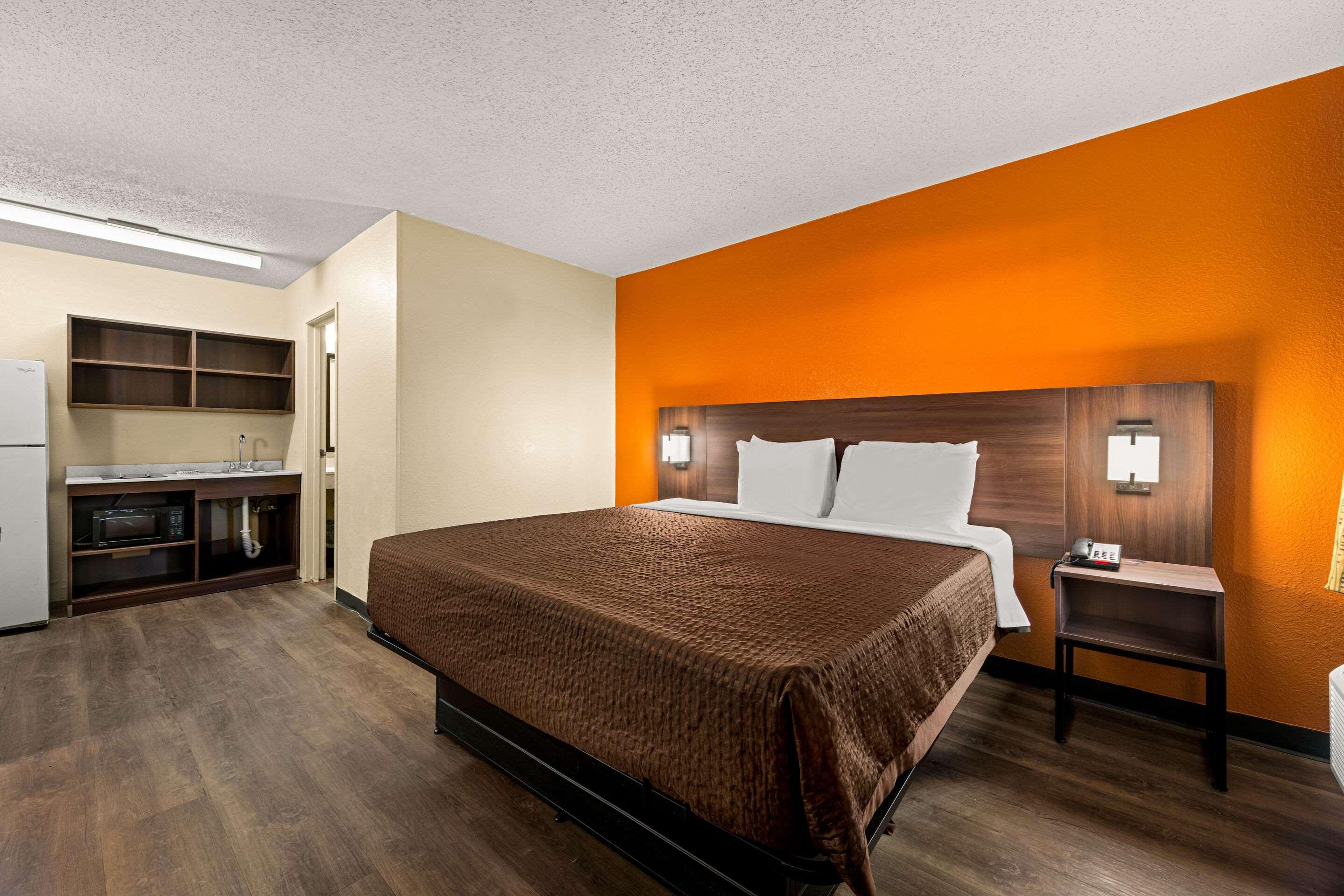 Extended stay america hotel winston-salem 2025 hanes mall boulevard winston-salem nc