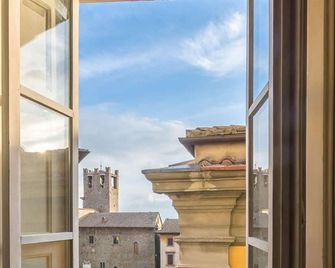 La finestra sul Teatro - Cortona - Balcony