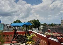 Hostal Misleidy - Cienfuegos - Balcon