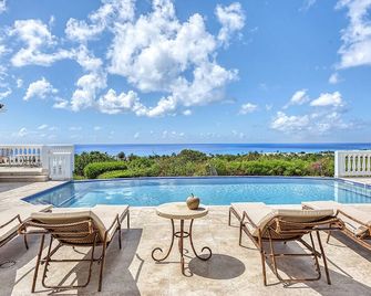 Villa Mer Soleil - Terres-Basses - Piscina