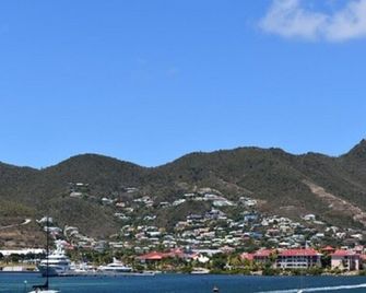 Travel Inn Hotel Simpson Bay - Simpson Bay - Outdoor view