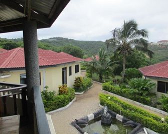 Paradise Ocean Resort - Cape Coast - Bedroom