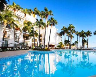 The Royal Cancun All Suites Resort - Cancún - Svømmebasseng