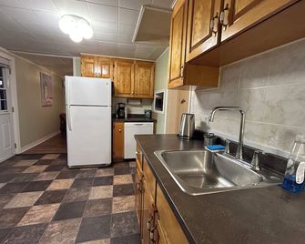 Charming Miramichi Waterfront Escape - Miramichi - Kuchyň