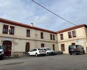 Albergue La Estación - Llanes - Edificio