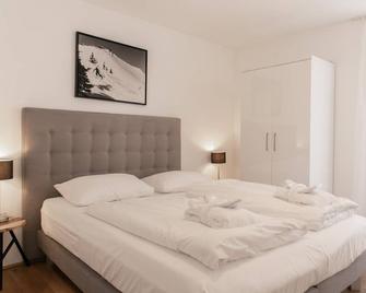 Residence Bellevue by Alpin Rentals - Zell am See - Schlafzimmer