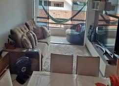 Apartamento em Ótima Localização - Manaus - Living room