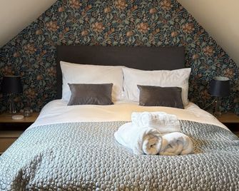 The Bell Inn - Stroud