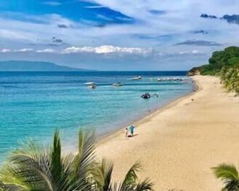 Rold And Roub Home Suites By Cocotel - Puerto Galera - Ranta
