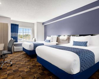 مايكروتيل إن آند سويتس لينكولن - لينكون - غرفة نوم