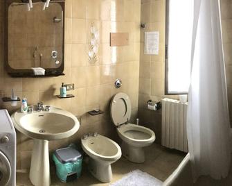Appartamento per brevi periodi 'Michélmabel' - Bergamo - Łazienka