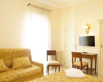 Hotel Lanzillotta - Alberobello - Olohuone