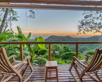 Tierra Encantada - Nosara - Balcón